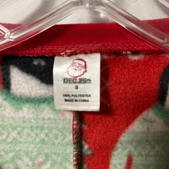 Men’s One piece Penguin Pajamas 100% Polyester Size Small - Picture 7 of 7